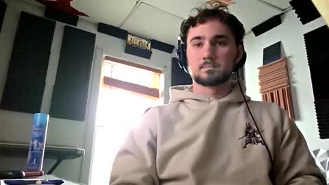 Snapshot of skimaskcouple89108 chatting on 02.17.26 skimaskcouple89108 online show from 02.17.26