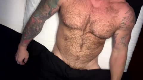 Snapshot of skimaskedbeef chatting on 01.15.25 BEEF online show from 01.15.25