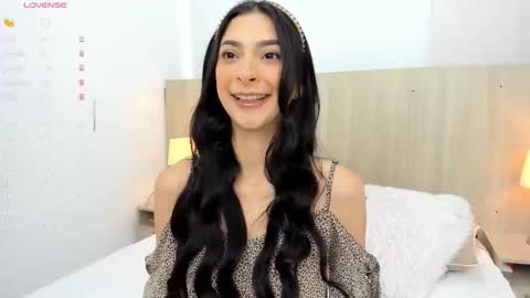 Ariadna online show from 10.19.25