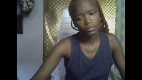 Snapshot of skinnybeauty1 chatting on 07.28.26 Linda independent model online show from 07.28.26
