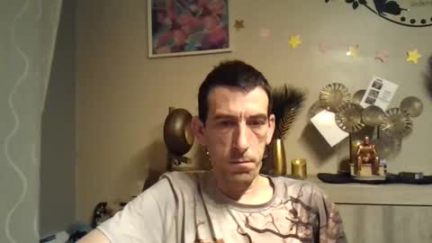 Snapshot of skinnybigcock2 chatting on 12.10.24 SkinnyBigCock2 online show from 12.10.24