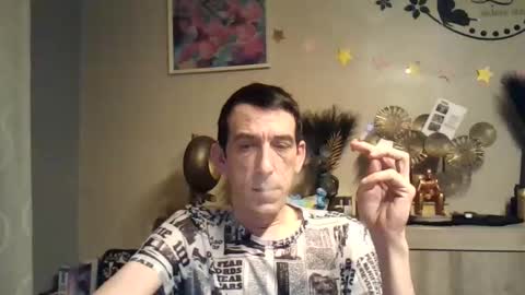 Snapshot of skinnybigcock2 chatting on 01.03.25 SkinnyBigCock2 online show from 01.03.25