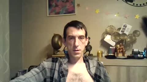 Snapshot of skinnybigcock2 chatting on 01.17.25 SkinnyBigCock2 online show from 01.17.25