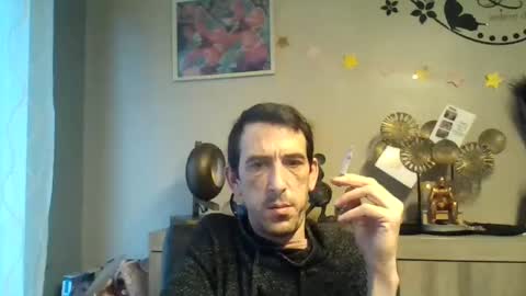 Snapshot of skinnybigcock2 chatting on 01.28.25 SkinnyBigCock2 online show from 01.28.25