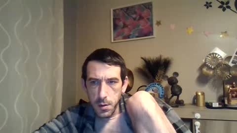 Snapshot of skinnybigcock2 chatting on 02.10.25 SkinnyBigCock2 online show from 02.10.25