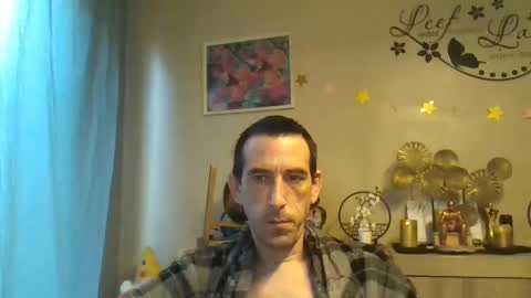 Snapshot of skinnybigcock2 chatting on 09.11.25 SkinnyBigCock2 online show from 09.11.25