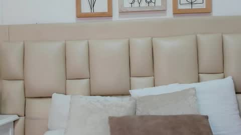 Snapshot of skinnygirl_28 chatting on 01.15.26 SkinnyGirl online show from 01.15.26