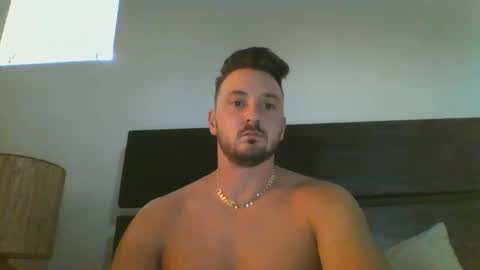 Snapshot of skinnyguylongdick1 chatting on 01.16.25 skinnyguylongdick1 online show from 01.16.25