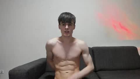 Snapshot of skinnyguywithbigd chatting on 01.07.25 skinnyguywithbigd online show from 01.07.25