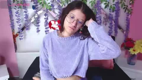 Snapshot of skinnyhorny_ chatting on 02.16.25  SKINNYHORNY   online show from 02.16.25