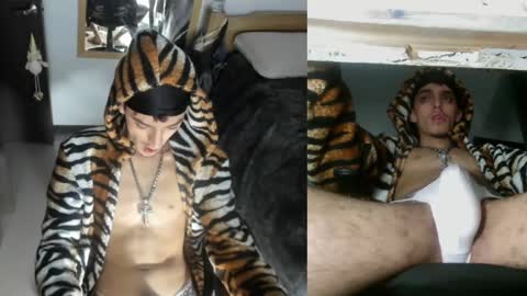 Snapshot of skinnypipe15 chatting on 11.17.25 skinnypipe15 online show from 11.17.25