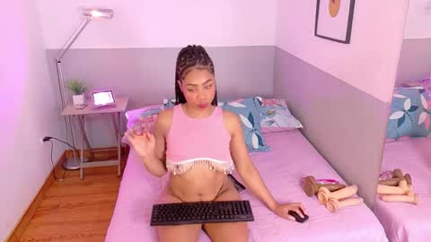 SAMANTHA  online show from 05.15.26