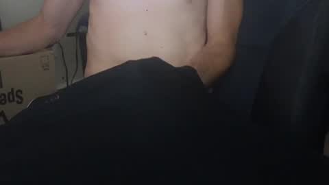 Snapshot of skinnywhiteboy420 chatting on 07.12.26 skinnywhiteboy420 online show from 07.12.26