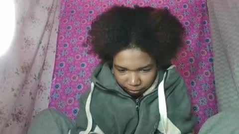 skinygirl2 online show from 07.12.26