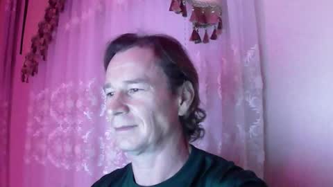 Snapshot of sksenz7308 chatting on 12.21.25 sksenz7308 online show from 12.21.25
