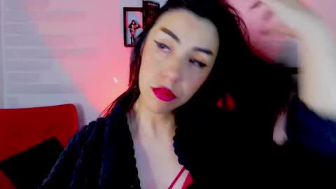  Mile     online show from 10.08.25