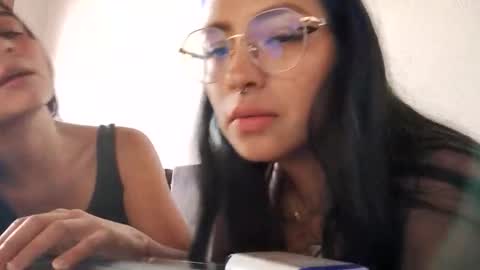 Sky and Greicy online show from 03.03.26