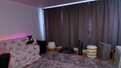 Skye Watson online show from 03.27.26