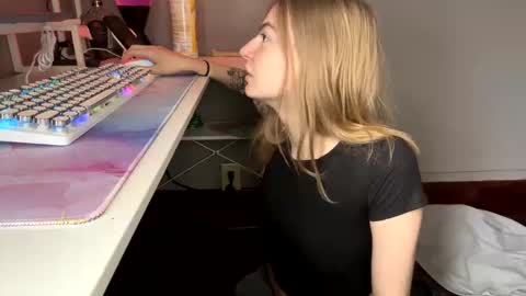 Sky  online show from 11.27.25