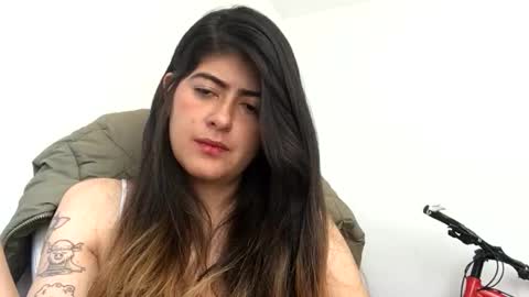 Skyler online show from 04.15.26