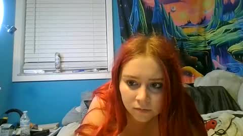 Snapshot of skylerrayy chatting on 10.19.25 skylerrayy online show from 10.19.25
