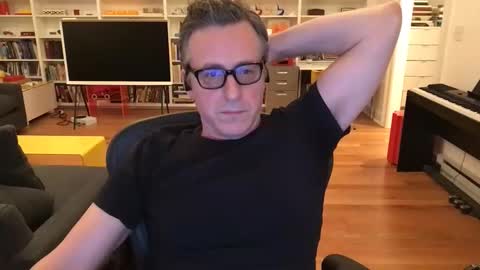 Snapshot of skyline3371 chatting on 02.18.26 Skyline3371 online show from 02.18.26