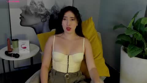 Snapshot of skyylee_ chatting on 07.19.26 abby online show from 07.19.26