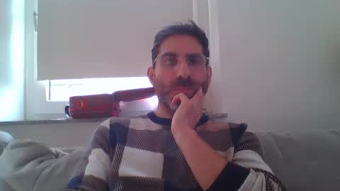 Snapshot of slavefuckfunhype chatting on 02.21.25 camboy online show from 02.21.25