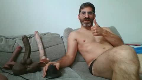 Snapshot of slavefuckfunhype chatting on 10.13.25 camboy online show from 10.13.25