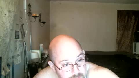 Snapshot of slavejim518 chatting on 01.25.25 slavejim online show from 01.25.25