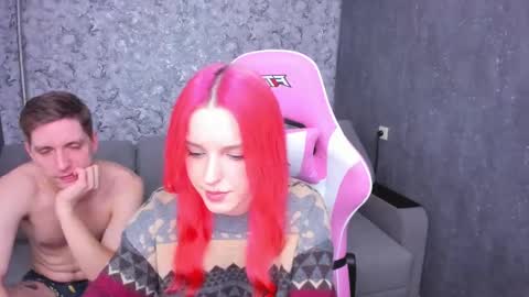 Snapshot of sledadora chatting on 02.23.25 Sophie and David online show from 02.23.25