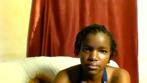 Snapshot of sleek_ass chatting on 02.27.25 sleek_ass online show from 02.27.25