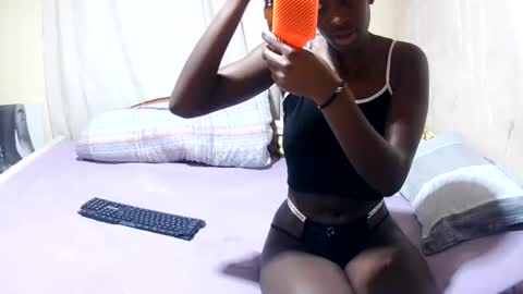 slender_sweetbabe online show from 07.15.26