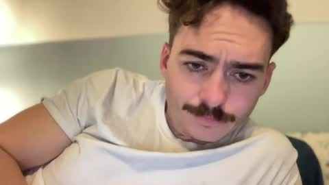 Snapshot of slickmass chatting on 01.11.25 SlickMass online show from 01.11.25