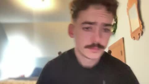 Snapshot of slickmass chatting on 03.04.25 SlickMass online show from 03.04.25