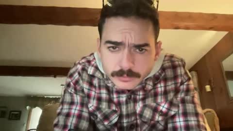 Snapshot of slickmass chatting on 11.16.25 SlickMass online show from 11.16.25