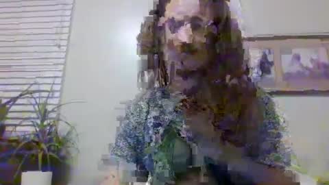 Snapshot of slicktrojan chatting on 12.06.24 slicktrojan online show from 12.06.24