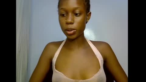 Snapshot of slim_candy12 chatting on 05.29.26 Lily online show from 05.29.26