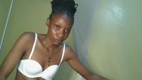slim_girl01 online show from 07.04.26