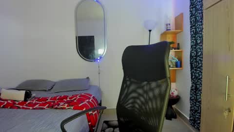 slim_master12 online show from 03.09.25