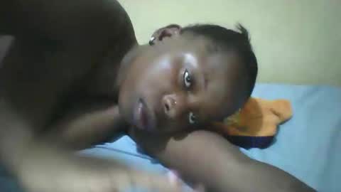 slim_petite_ebony online show from 05.16.26
