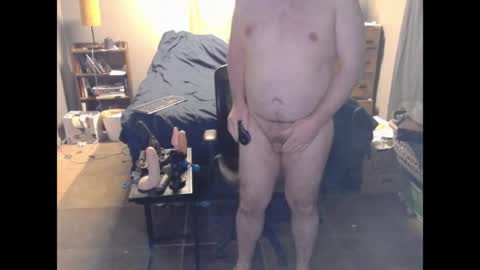 Snapshot of slimdizzy64 chatting on 04.02.26 slave drew or slut online show from 04.02.26
