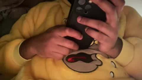 Snapshot of slimeasaurus chatting on 11.17.25 Daddy online show from 11.17.25