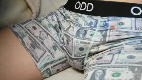 Snapshot of slimhungyvng chatting on 06.24.26 slimhungyvng online show from 06.24.26