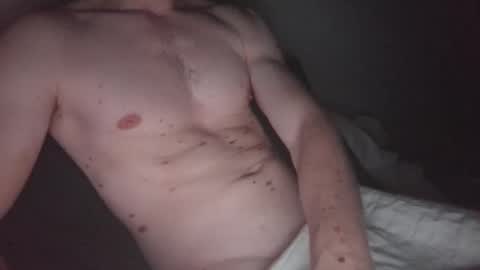 Snapshot of slimnlean chatting on 10.29.25 slimnlean online show from 10.29.25