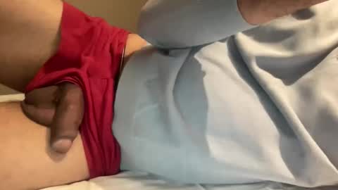 Snapshot of slinginmudsh chatting on 11.28.25 slinginmudsh online show from 11.28.25