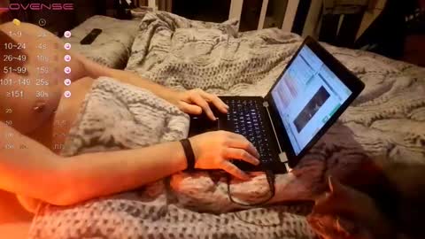 Snapshot of slotosandigora chatting on 02.17.25 Slotos online show from 02.17.25