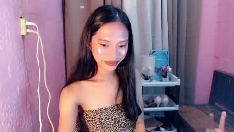 DONT FORGET TO FOLLOW AND THUMPS UP ME   Im Jess online show from 07.28.26