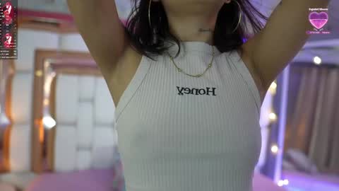Snapshot of slutlittlecamila chatting on 06.05.26 CAMILA online show from 06.05.26