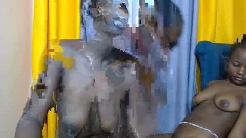 Snapshot of slutty_charmz chatting on 09.23.25 Bree online show from 09.23.25